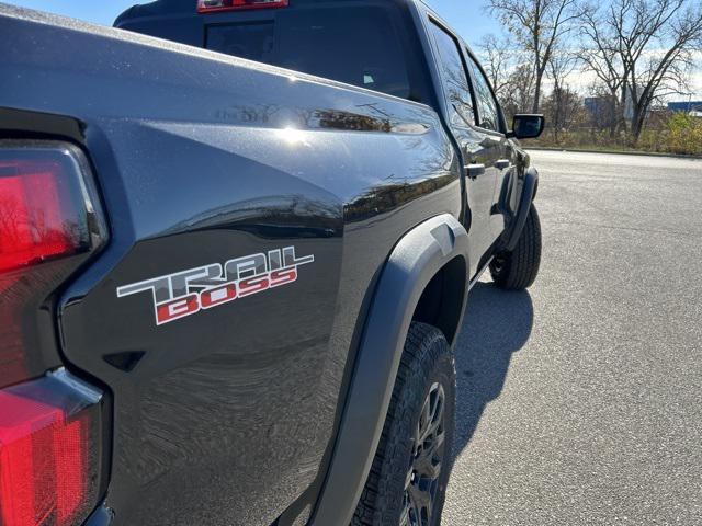 new 2024 Chevrolet Colorado car, priced at $42,765