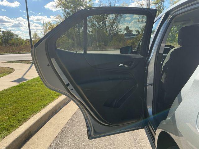 used 2023 Chevrolet Equinox car, priced at $24,906