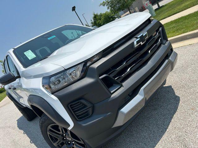 new 2025 Chevrolet Colorado car, priced at $44,860