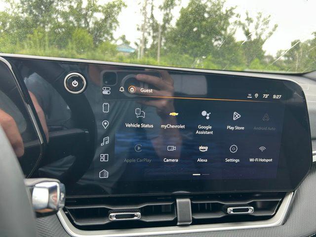 new 2025 Chevrolet Equinox car, priced at $31,295