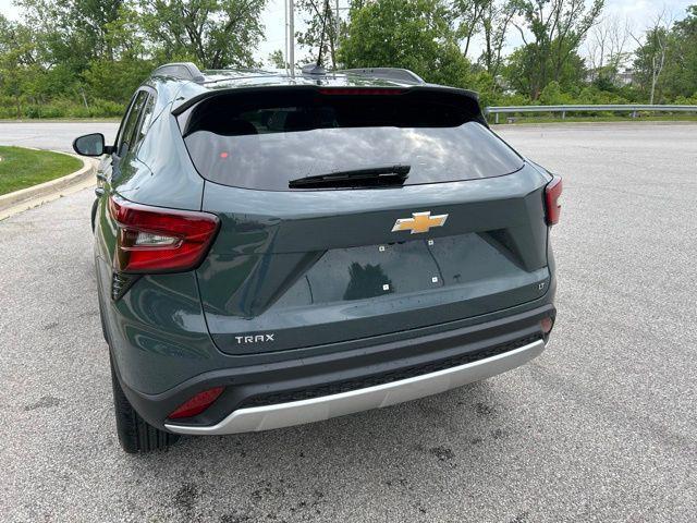 new 2025 Chevrolet Trax car, priced at $25,485