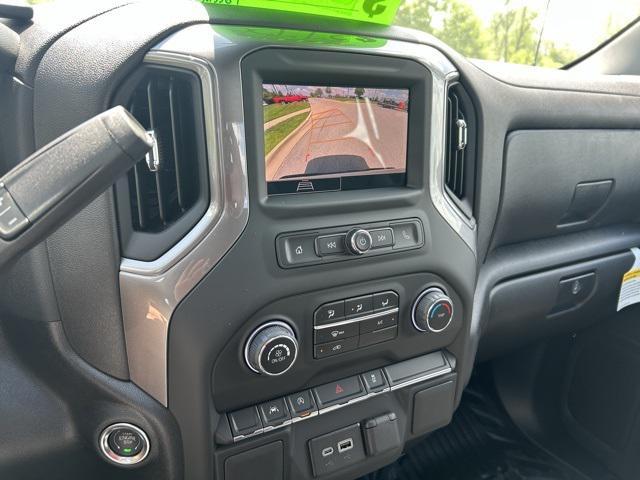 new 2024 Chevrolet Silverado 1500 car, priced at $40,000
