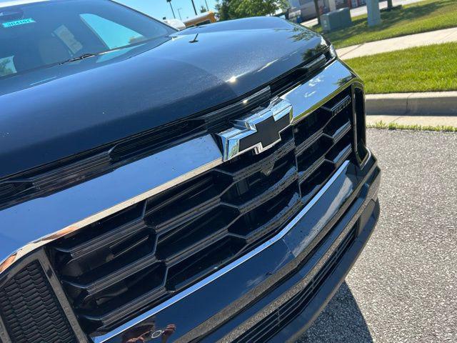 new 2025 Chevrolet Equinox car, priced at $32,430