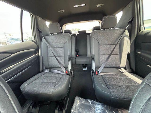 new 2025 Chevrolet Traverse car, priced at $44,245