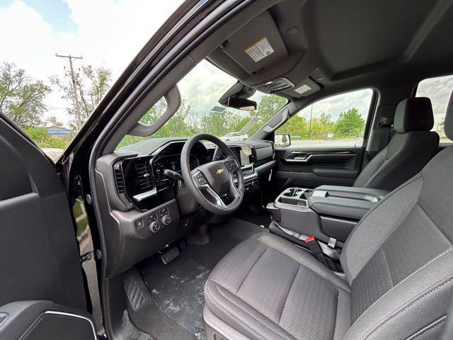 new 2025 Chevrolet Silverado 1500 car, priced at $55,595