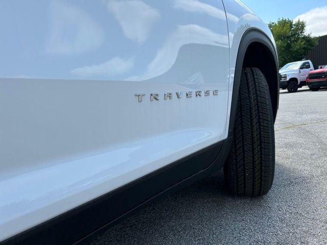 new 2025 Chevrolet Traverse car, priced at $44,245