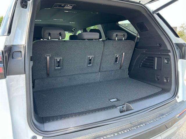 new 2025 Chevrolet Traverse car, priced at $44,245