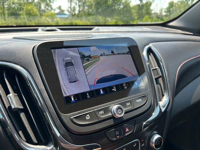 used 2024 Chevrolet Equinox car, priced at $30,300