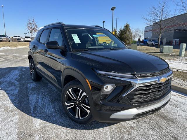 new 2025 Chevrolet TrailBlazer car, priced at $29,465