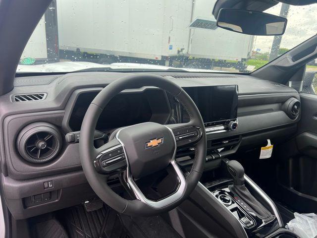 new 2025 Chevrolet Colorado car, priced at $39,495