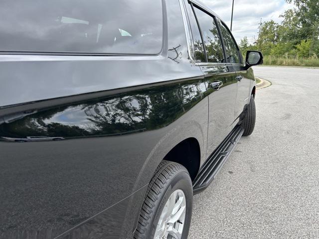 new 2024 Chevrolet Suburban car, priced at $67,590