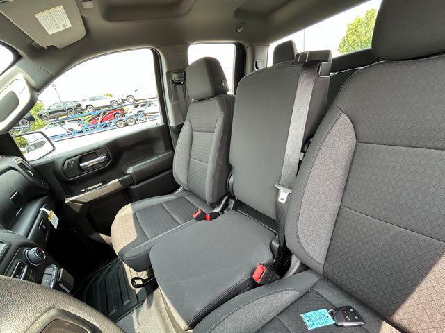 new 2024 Chevrolet Silverado 1500 car, priced at $47,273