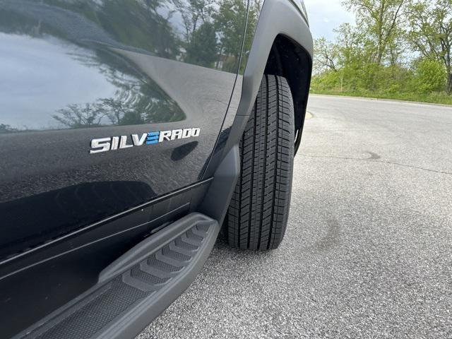 new 2025 Chevrolet Silverado EV car, priced at $75,490