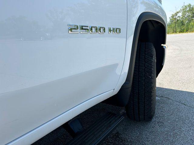 new 2024 Chevrolet Silverado 2500 car, priced at $50,304
