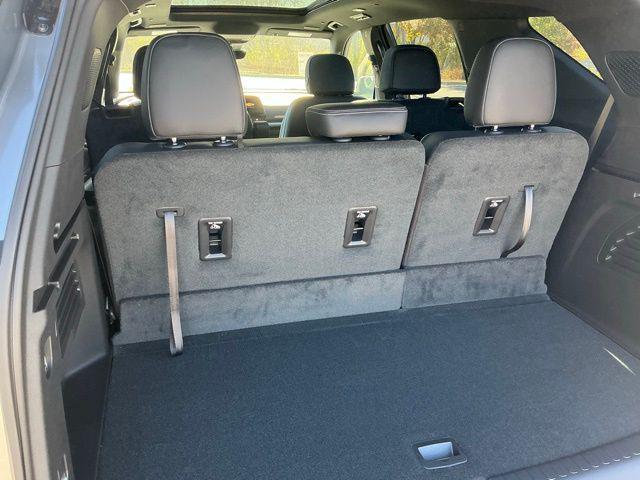 new 2026 Chevrolet Traverse car, priced at $47,326