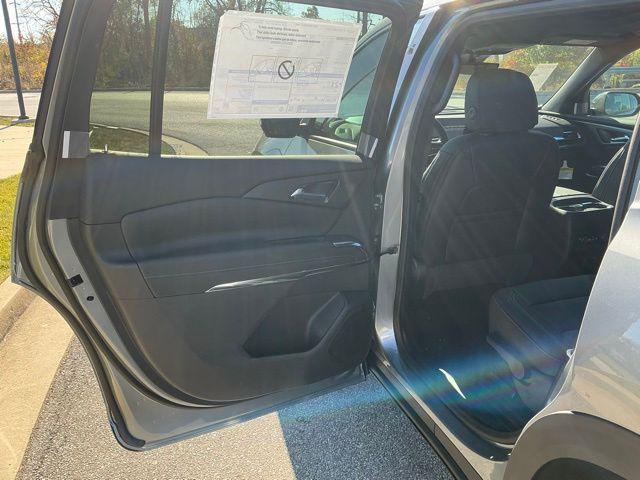 new 2026 Chevrolet Traverse car, priced at $47,326