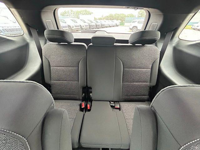 new 2025 Chevrolet Traverse car, priced at $44,245