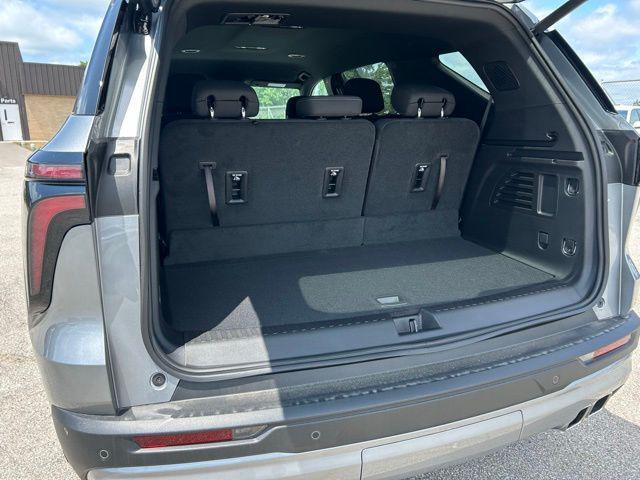 new 2025 Chevrolet Traverse car, priced at $42,245