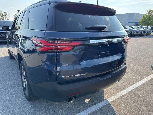 used 2022 Chevrolet Traverse car, priced at $32,834