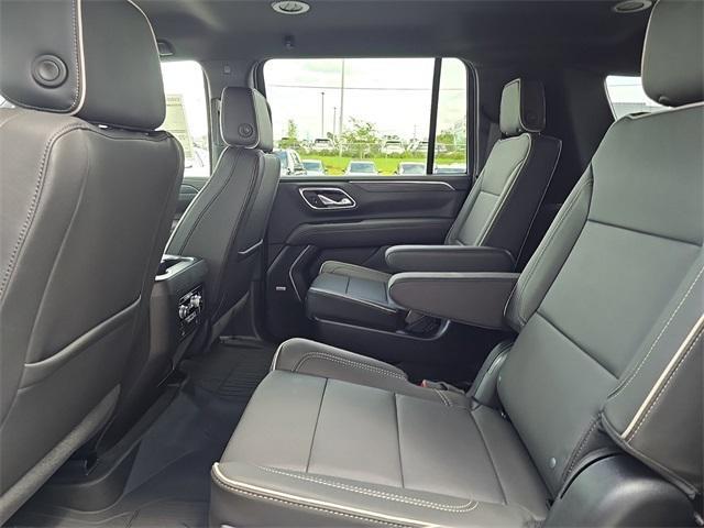 new 2024 GMC Yukon XL car, priced at $75,570