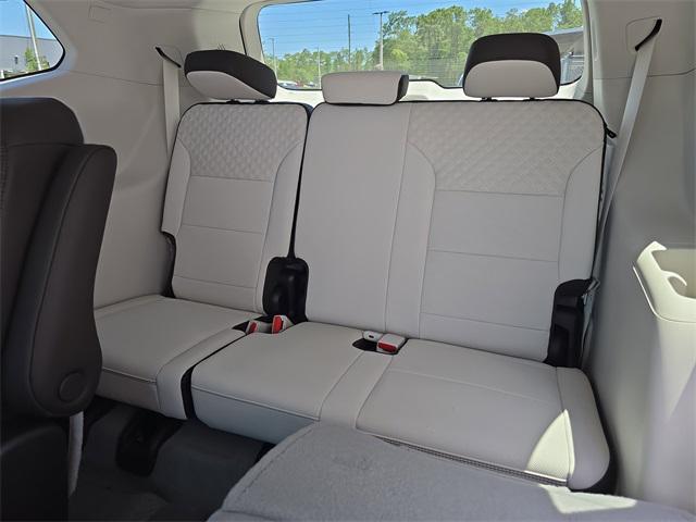 new 2025 GMC Acadia car, priced at $59,480