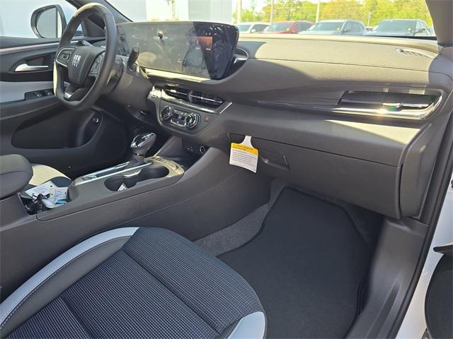 new 2025 Buick Envista car, priced at $26,854