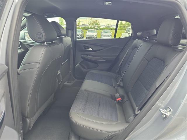 new 2025 Buick Envista car, priced at $25,704