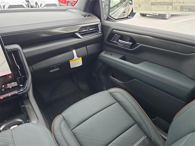 new 2025 GMC Yukon XL car, priced at $82,449