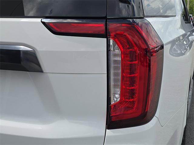 used 2023 GMC Yukon XL car, priced at $69,770