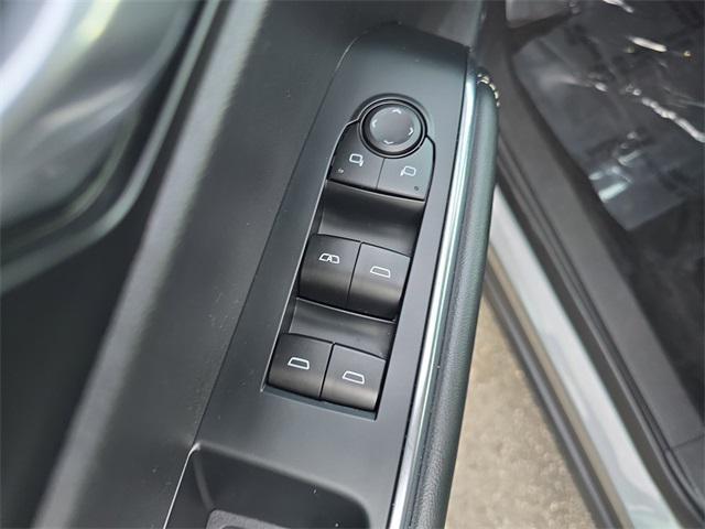 used 2025 GMC Acadia car, priced at $33,885