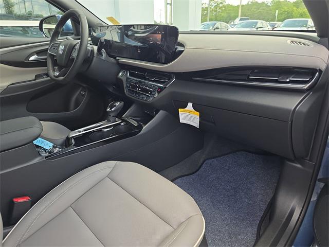 new 2025 Buick Envista car, priced at $29,380