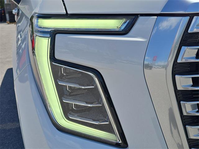 new 2025 GMC Yukon XL car, priced at $85,014
