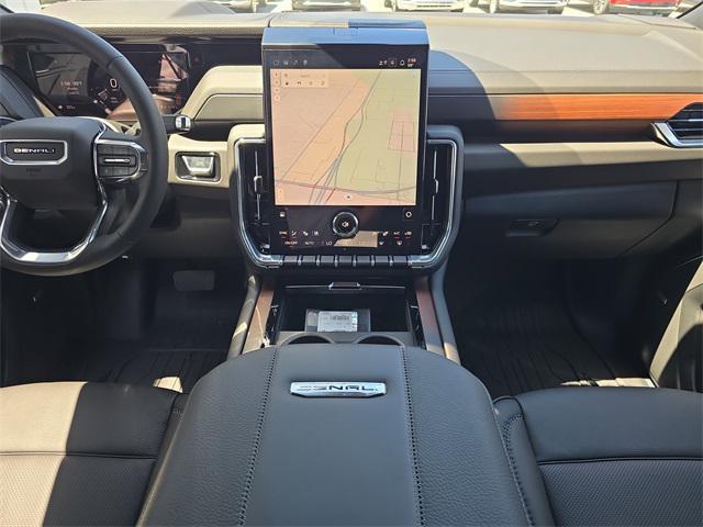 new 2025 GMC Yukon XL car, priced at $85,014