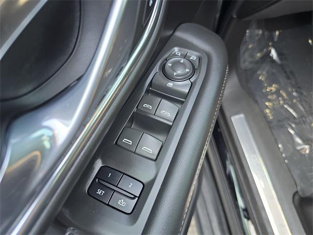 used 2023 GMC Yukon car, priced at $52,884