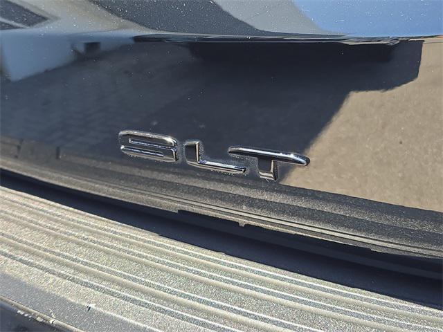used 2023 GMC Yukon car, priced at $52,884