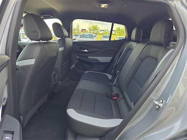 new 2025 Buick Envista car, priced at $25,323
