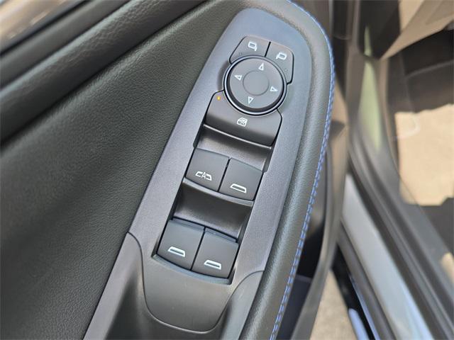 new 2025 Buick Encore GX car, priced at $25,975