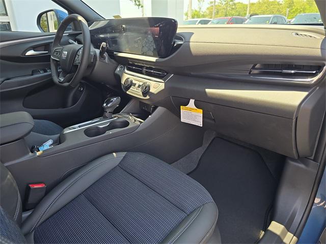 new 2025 Buick Envista car, priced at $24,906