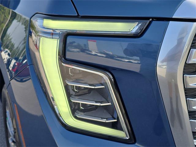 new 2025 GMC Yukon car, priced at $94,299