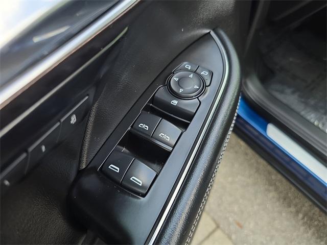 used 2023 Buick Envision car, priced at $32,880