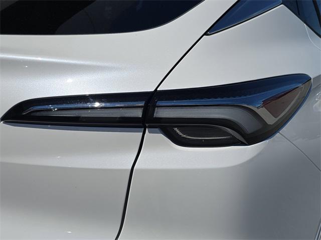 new 2025 Buick Envista car, priced at $30,885