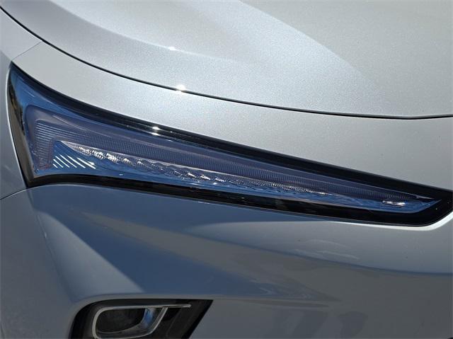 new 2025 Buick Envista car, priced at $30,885
