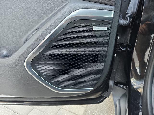 used 2025 GMC Acadia car, priced at $33,777