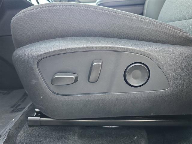 used 2025 GMC Acadia car, priced at $33,777