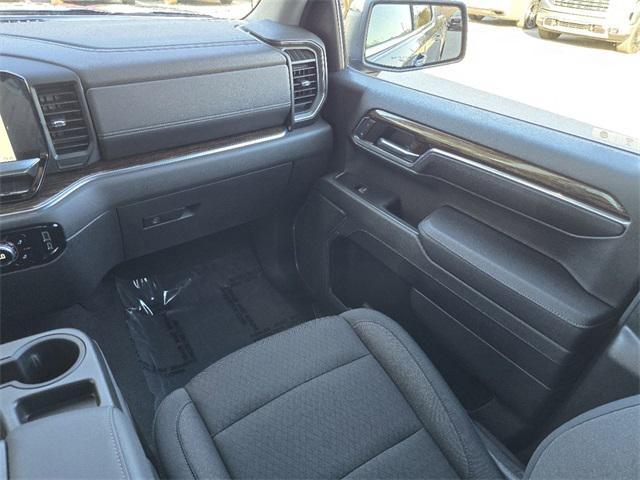 new 2024 GMC Sierra 1500 car, priced at $41,485