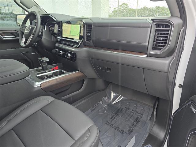 new 2025 GMC Sierra 1500 car, priced at $60,365