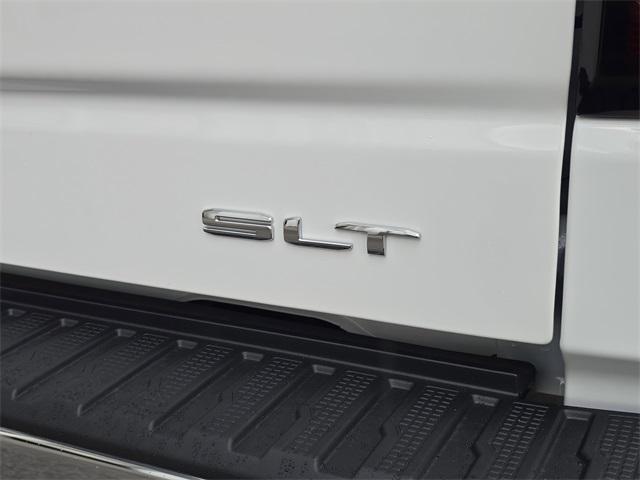 new 2025 GMC Sierra 1500 car, priced at $60,365