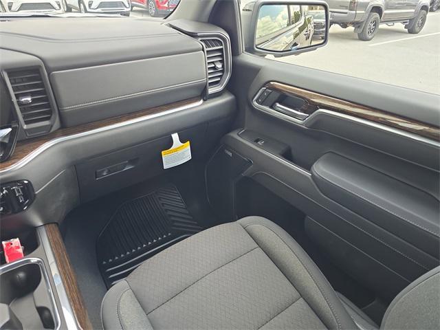 new 2025 GMC Sierra 1500 car, priced at $54,812
