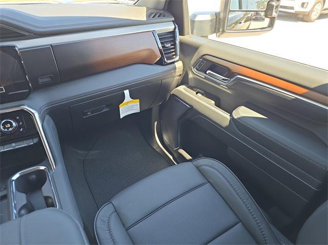 new 2025 GMC Sierra 2500 car, priced at $92,070
