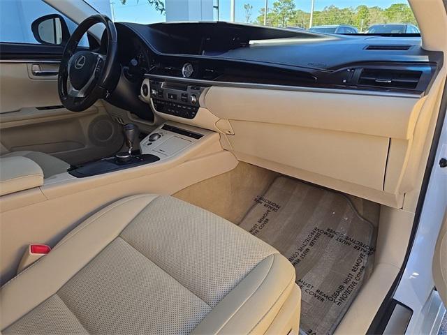 used 2015 Lexus ES 350 car, priced at $14,711